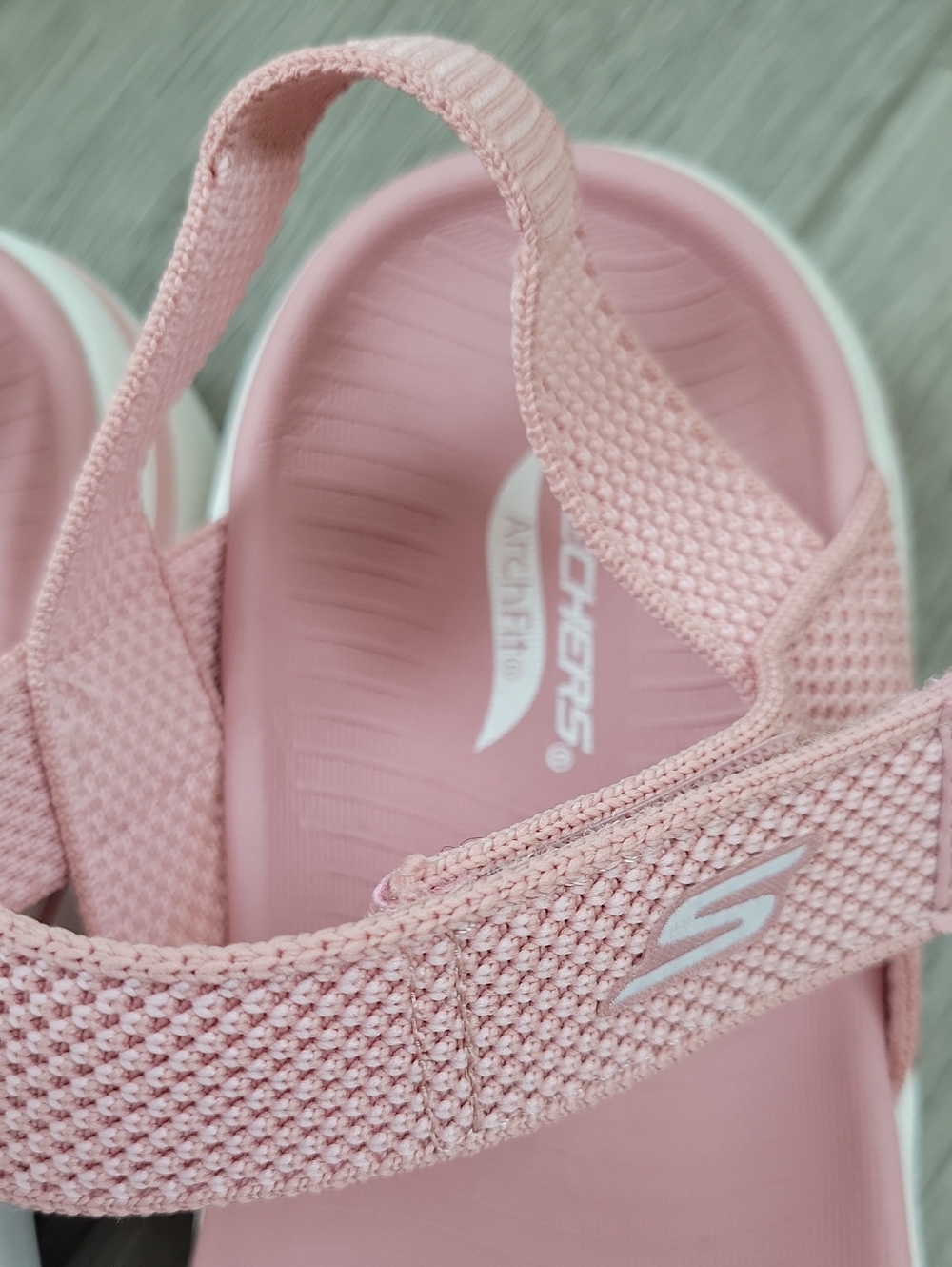 Skechers GOwalk Arch Fit-Polisher Pink Size 9 NEW - Picture 5 of 8